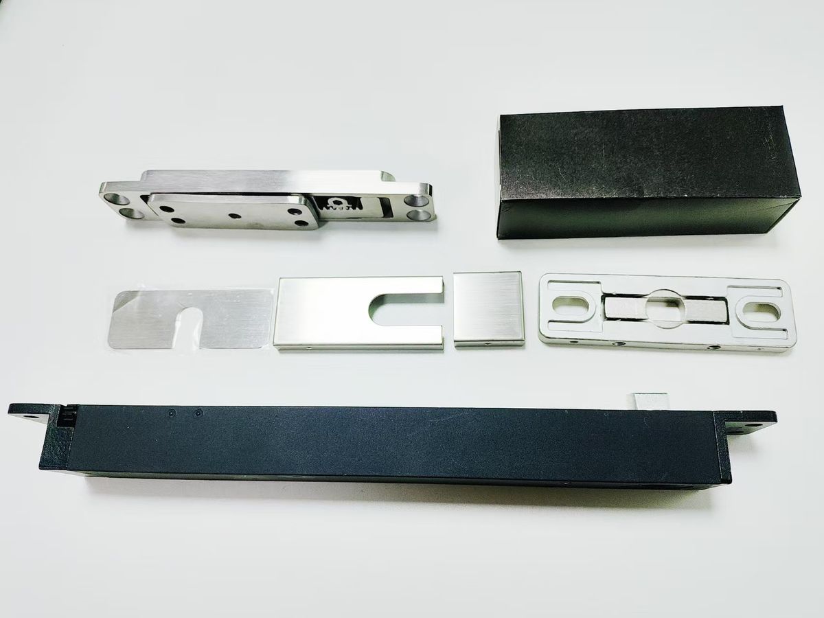 D-1062 - Image 4